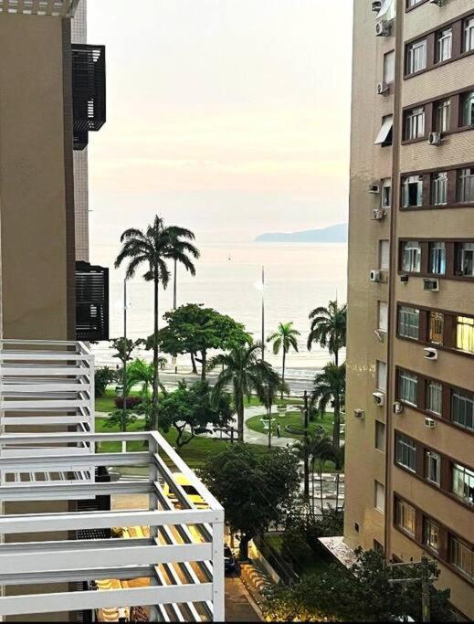Lindo Apto Beira Mar - Ponta Da - *